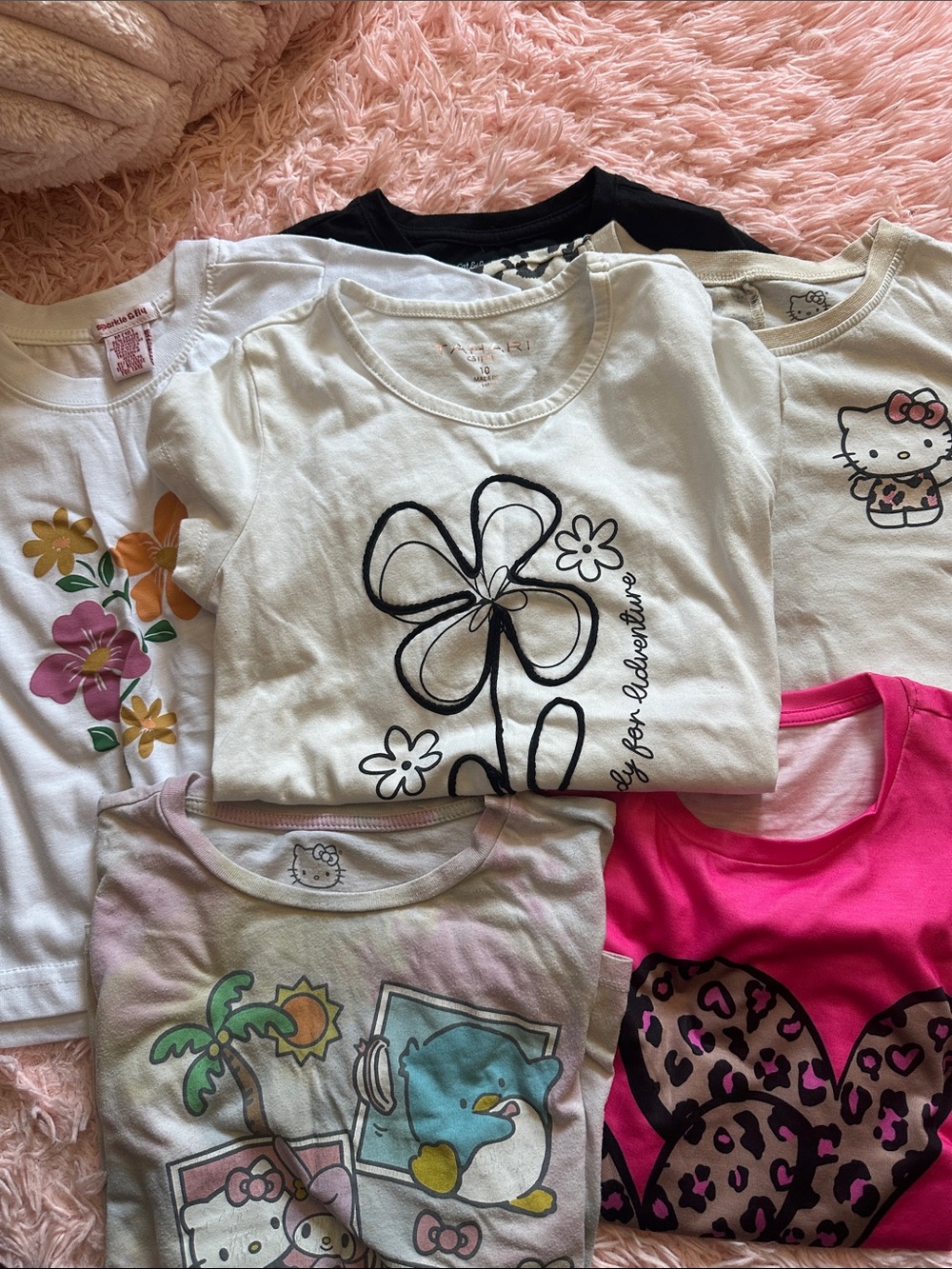 Girls' Hello Kitty & Graphic Tee Bundle - White, Pink, Cream